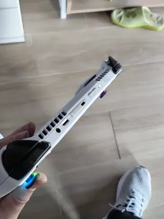 Asus ROG Ally Z1 Extreme + SSD 2TB Corsair