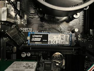 PC Ryzen 5 2400G 8GB RAM 1TB HDD + 240GB NVME