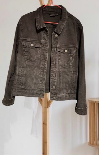 Chaqueta vaquera negra