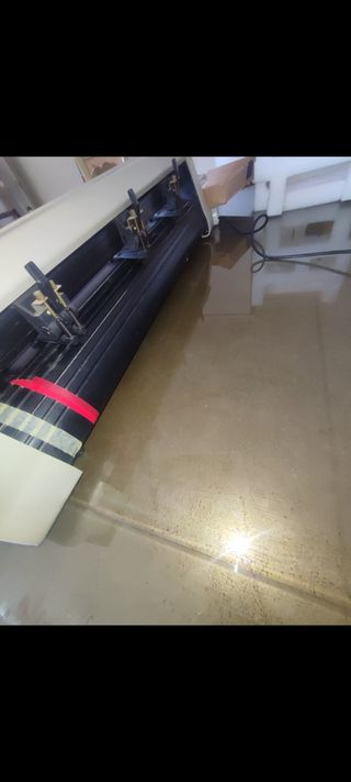 Ploter de Corte Refine EH721 completo.