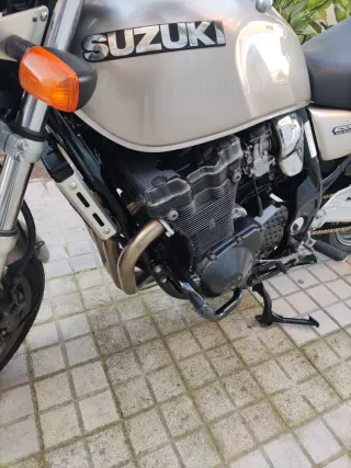 Suzuki 750 Inazuma Clásica Japonesa