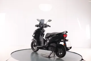 YAMAHA RAYZR 2025