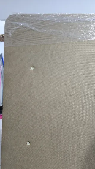 Colchón y base tapizada