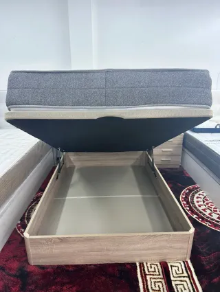 Canapé abatible gran capacidad colchones mesitas