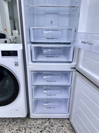 Lavadora LG y Nevera Daewoo con Garantía