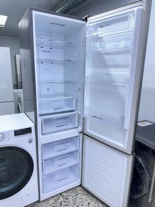 Lavadora LG y Nevera Daewoo con Garantía