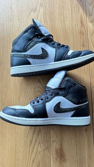 Nike Air Jordan 1 Mid Panda Elephant