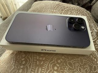 iPhone 14 Pro Max Viola Scuro