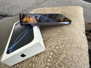 iPhone 14 Pro Max Viola Scuro