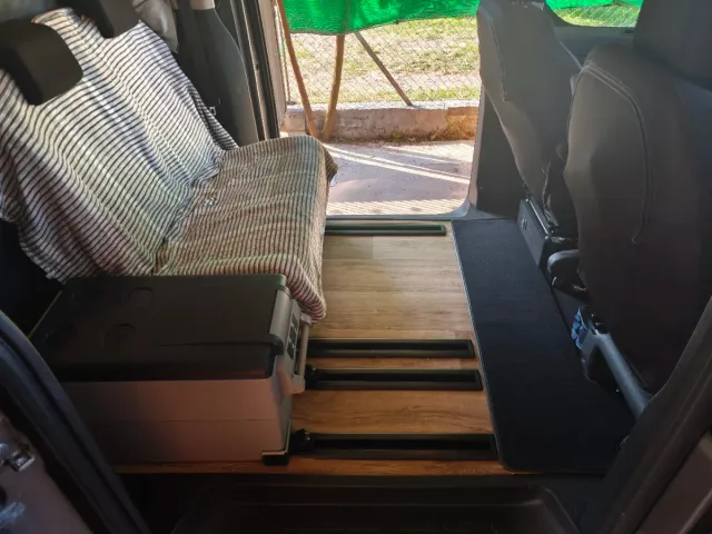 Peugeot Traveller 2017