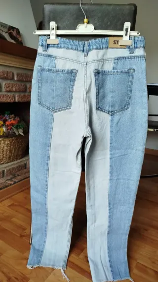 Pantalón vaquero Pull&Bear bicolor Talla S