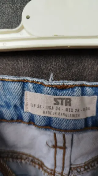 Pantalón vaquero Pull&Bear bicolor Talla S