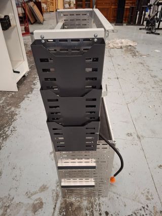 Estantería modular aluminio y acero