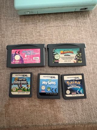 Nintendo DS azul + 5 juegos