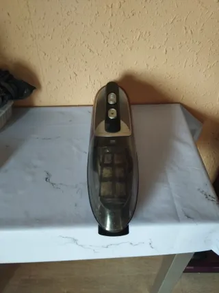 Aspiradora Bosch sin cable 16.8V