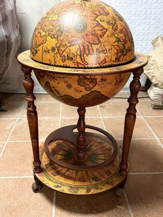 Minibar Bola del Mundo