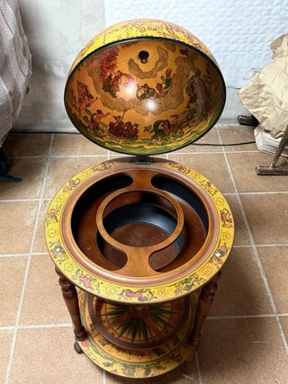 Minibar Bola del Mundo