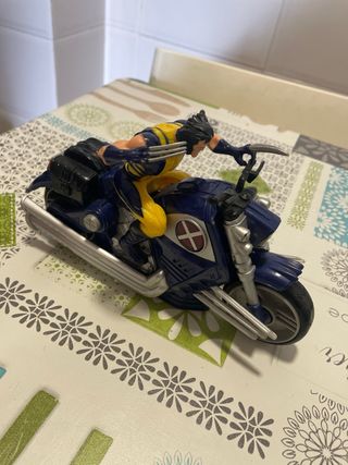 Figura Lobezno Marvel Moto