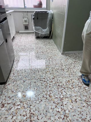 Pulidos y abrillantados- Mármol- terraza- caliza