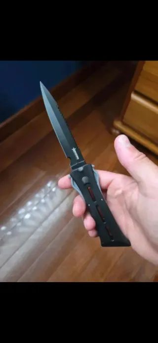 Cuchillo de buceo y pesca submarina