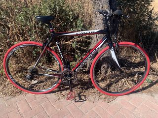 Cannondale CAAD8 Roja bicicleta