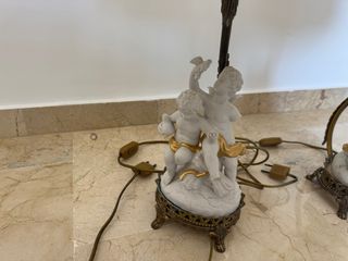 Lámpara Clásica con Figuras de Ángeles