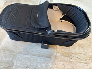 Carrito de bebé Muuvo Quick 2.0 negro capazo+silla
