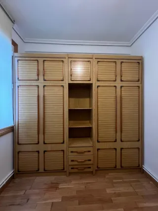 Armario modular madera