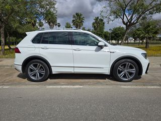 Volkswagen Tiguan 2.0 TDI Sport Rline BlueMotion