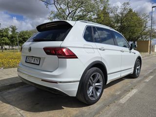 Volkswagen Tiguan 2.0 TDI Sport Rline BlueMotion