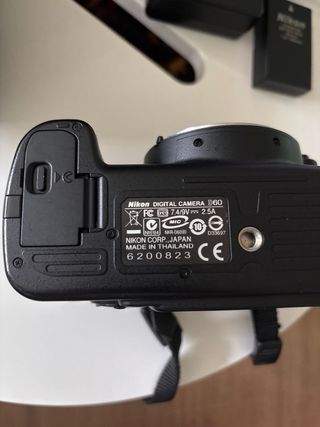 Cámara Nikon D60 Negra