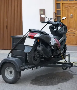 Alquiler Remolque Transversal para 1 moto