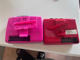 Walkman anni 2000 funzionanti a batterie.