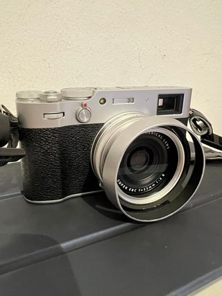 Fujifilm X100V Cámara Compacta Plata/Negra