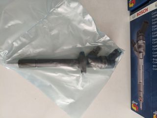 Inyector Bosch 0445110057