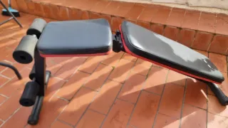 Banco de entrenamiento + pesa rusa 6kg