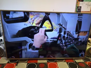 Philips Ambilight TV 50