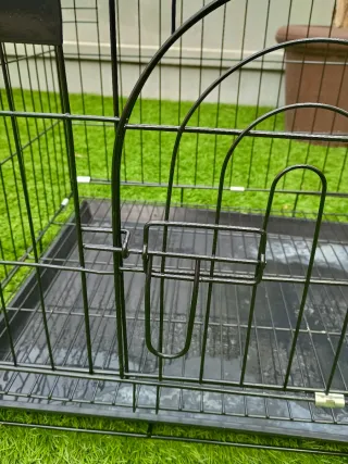 Jaula para mascotas negra