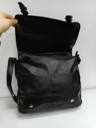 Borsa a tracolla nera da donna