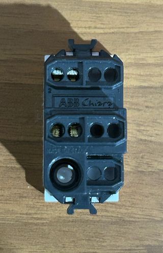 Interruttore ABB Chiara 2CSK1005CH