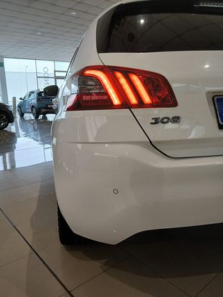 Peugeot 308 130cv
