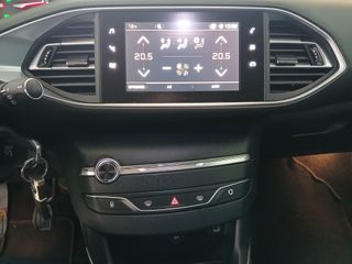 Peugeot 308 130cv