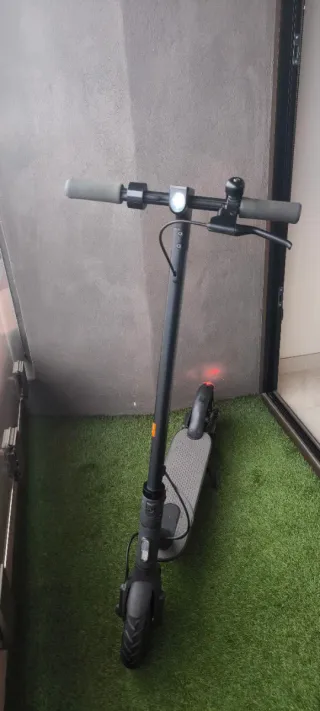 Patinete Eléctrico Xiaomi Essential
