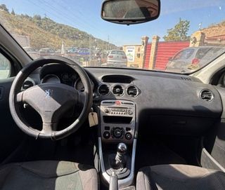 Bandeja tras peugeot 308 2.0 hdi 2007-2013 105421