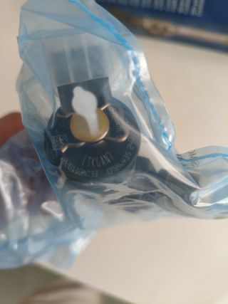 Inyector Bosch 0445110485 / 0986435240