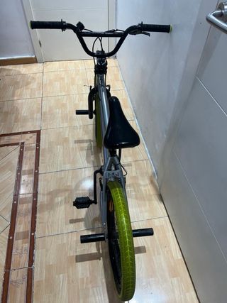 Bici BMX Plata