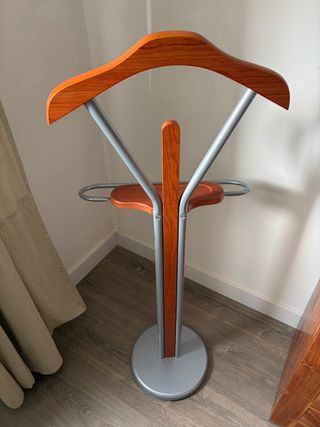 Galán de noche madera y metal