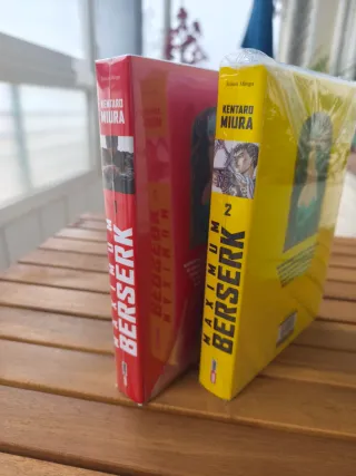 Manga Berserk Maximun Tomos 1 y 2