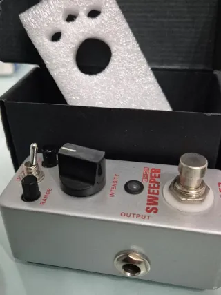 Mooer Bass Sweeper Pedale Effetto