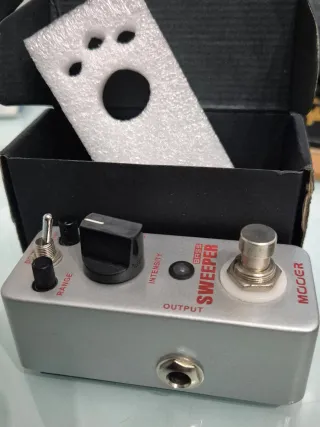 Mooer Bass Sweeper Pedale Effetto